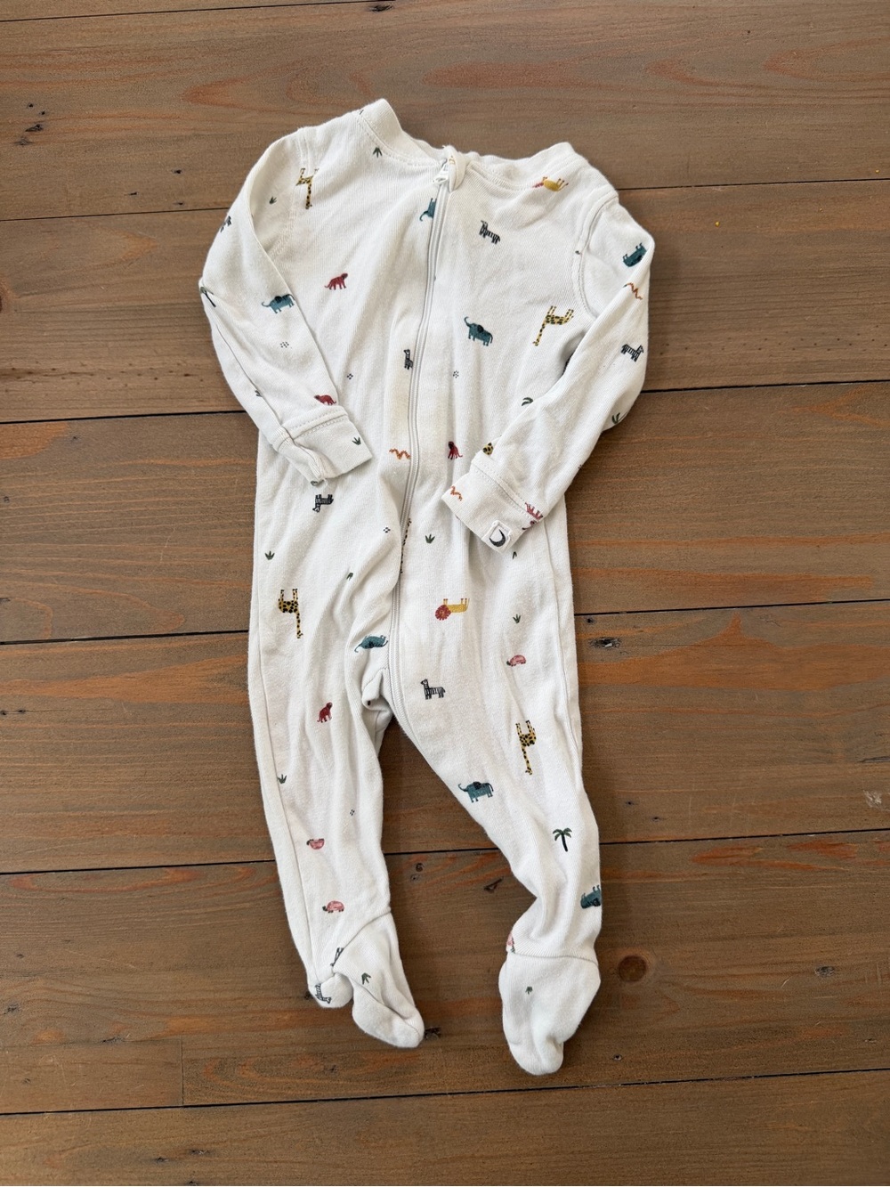 Little Earthling Organic Cotton Footed Safari Sleeper Pajama - 6-9 Months